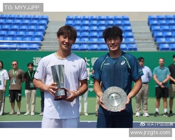 深圳网球队的拼搏之路：从默默无闻到赛场辉煌的奋斗故事