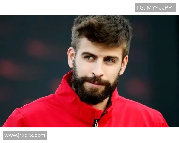 简单易学的足球明星画法技巧让你轻松绘制帅气形象 简单易学的足球明星画法技巧让你轻松绘制帅气形象